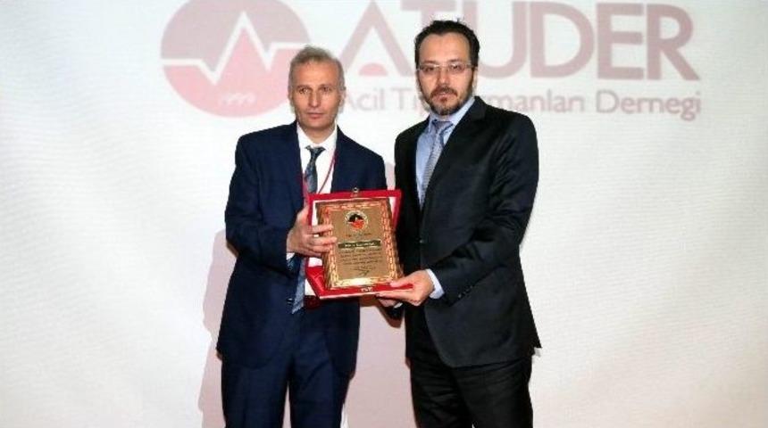 Yılın Rekt&ouml;r&uuml; Prof. Dr. Cavit Bircan Oldu