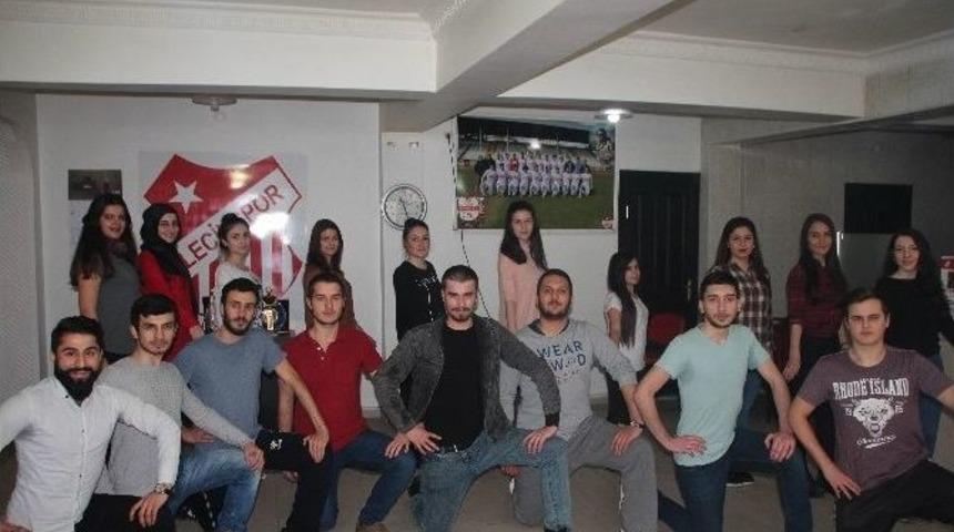 Kafkas K&uuml;lt&uuml;r&uuml;n&uuml; Tanıtmaya &Ccedil;alışıyorlar