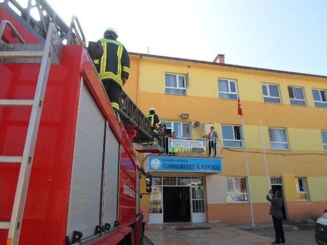 Deprem Ve Yangın Tahliye Tatbikatı