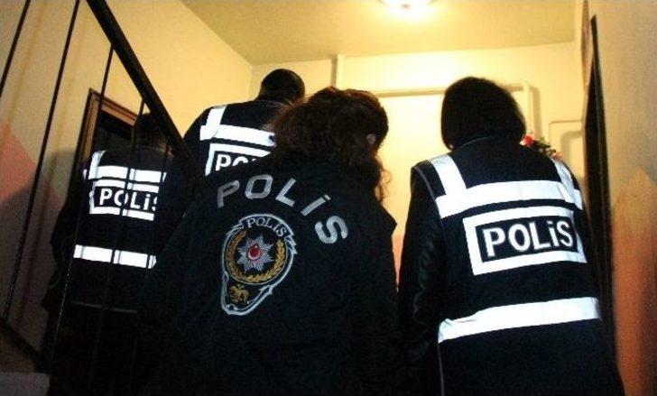 Elazığ’da Torbacılara Şafak Baskını: 13 Gözaltı G1