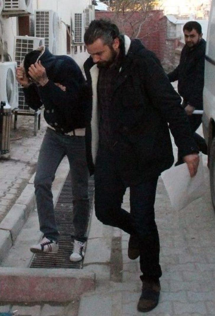 Elazığ’da Torbacılara Şafak Baskını: 13 Gözaltı G4