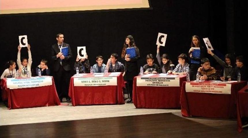 K&uuml;lt&uuml;r Merkezleri &Ouml;ğrencileri Bilgileriyle Yarıştı