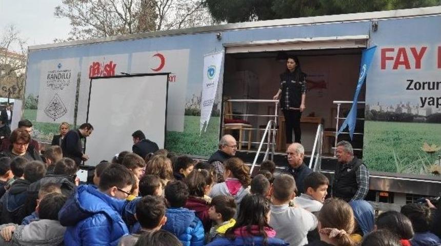 Tekirdağlı Minikler Depremi Yaşadı