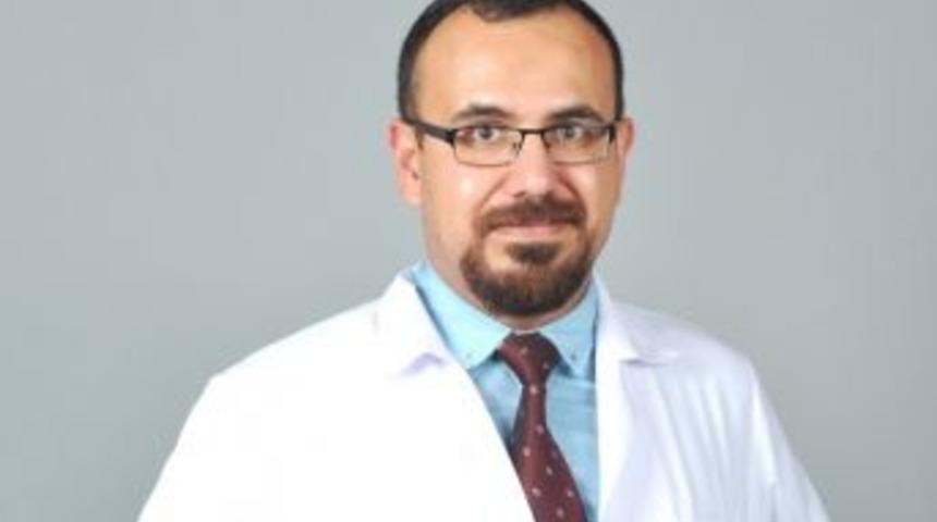 Dr. Cengiz; "sigara Ve Alkolden Uzak Durun, &Ouml;mr&uuml;n&uuml;z Uzasın"