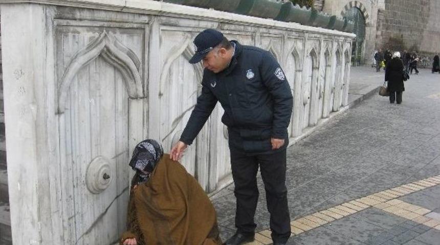 B&uuml;y&uuml;kşehir Zabıtasından Dilenci Operasyonu