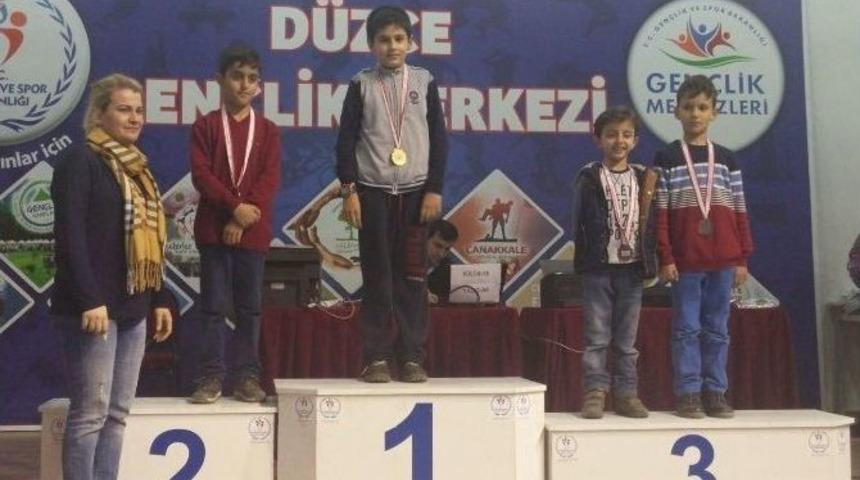 Satran&ccedil; Turnuvasına 270 Sporcu Katıldı
