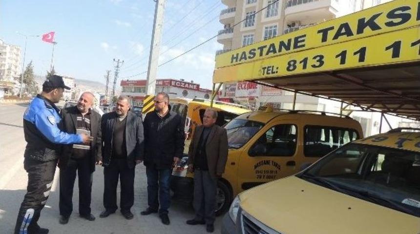 Toplum Destekli Şube M&uuml;d&uuml;rl&uuml;ğ&uuml;, Taksiciler İle Bir Araya Geldi