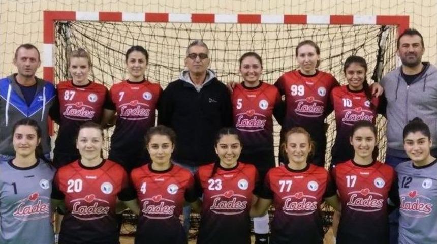 Şakirpaşa Hem Sk&rsquo;nın B&uuml;y&uuml;k Başarısı