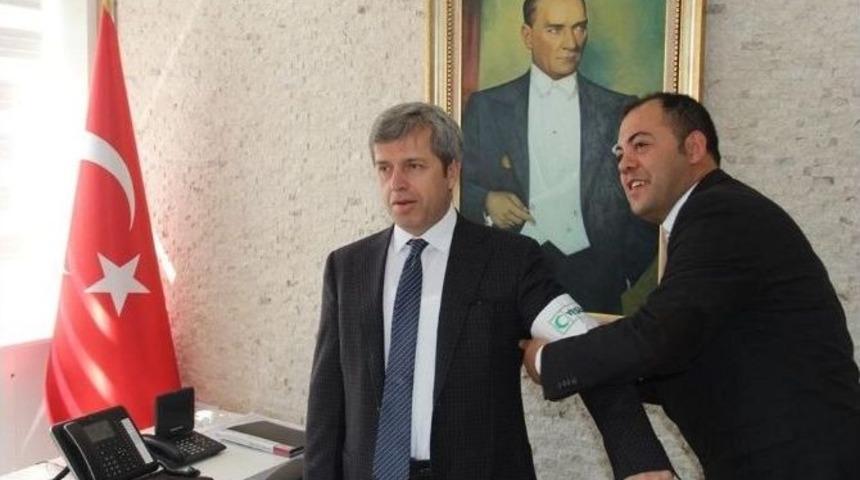 Yeşilay Heyetinden Vali &Ccedil;ınar&rsquo;a Ziyaret