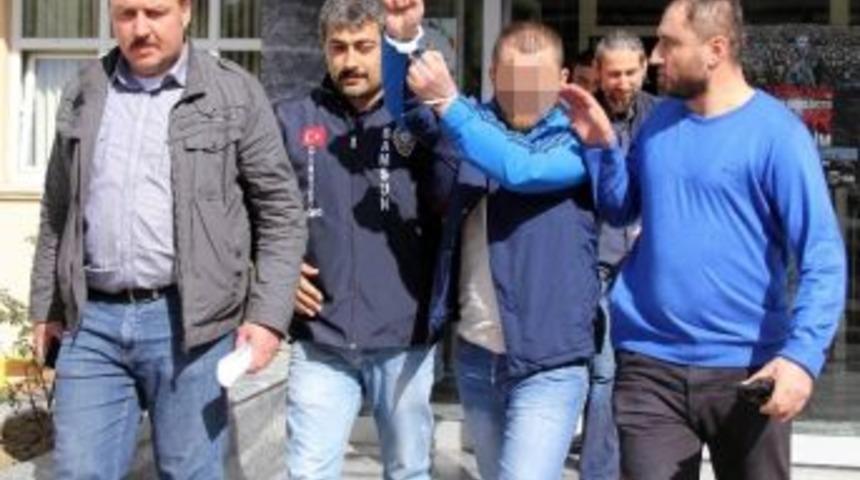 Kiliseyi Tekmeleyenler Yakalandı