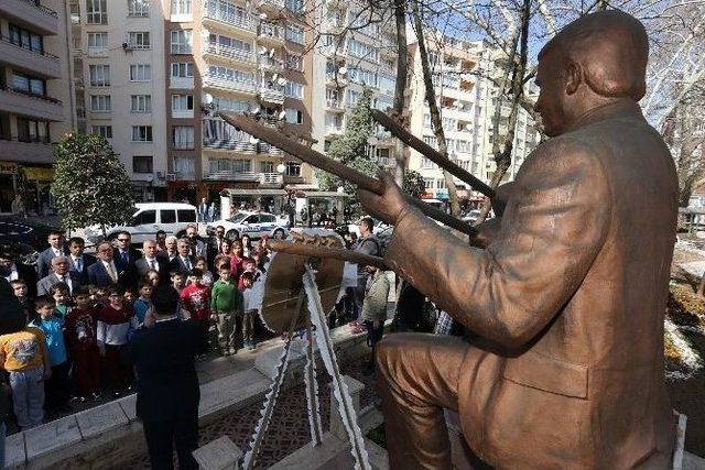 Özay Gönlüm Denizli’de Anıldı