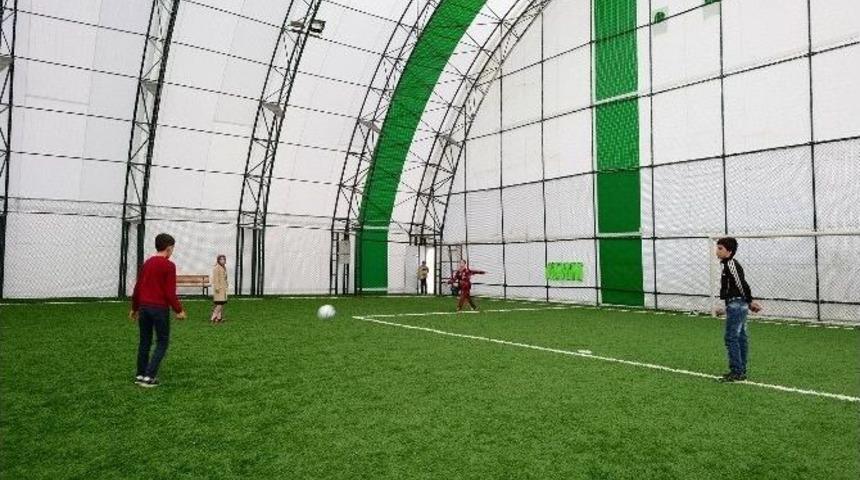 B&uuml;y&uuml;kşehir&rsquo;den İl&ccedil;elere Halı Saha