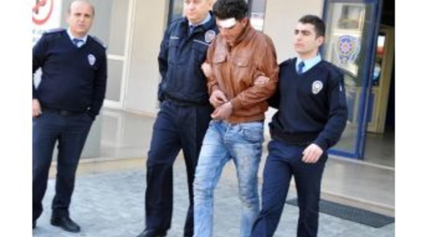 Alanya&rsquo;da T&uuml;p &Ccedil;alan Hırsız Yakalandı