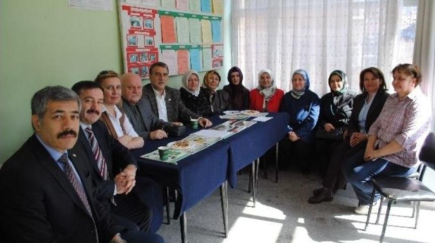 Ak Parti&rsquo;den Yeşilay&rsquo;a Ziyaret