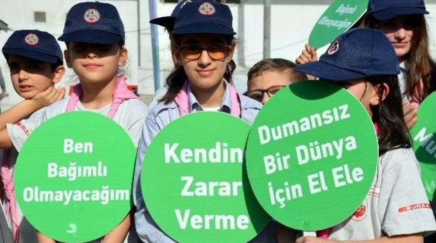 &Ccedil;ocuklar &ldquo;dumansız Bir D&uuml;nya İstiyoruz&rdquo; Diye Haykırdı