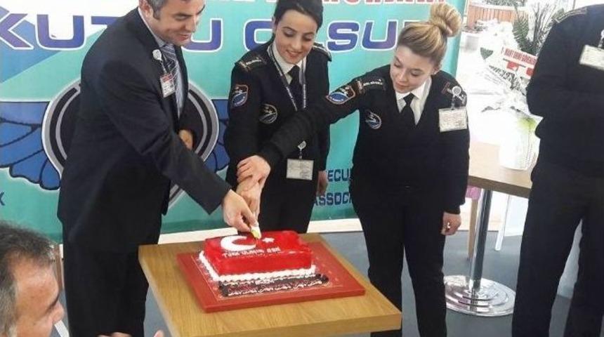 Hava Meydanı G&uuml;venlik&ccedil;ileri G&uuml;nlerini Kutladı