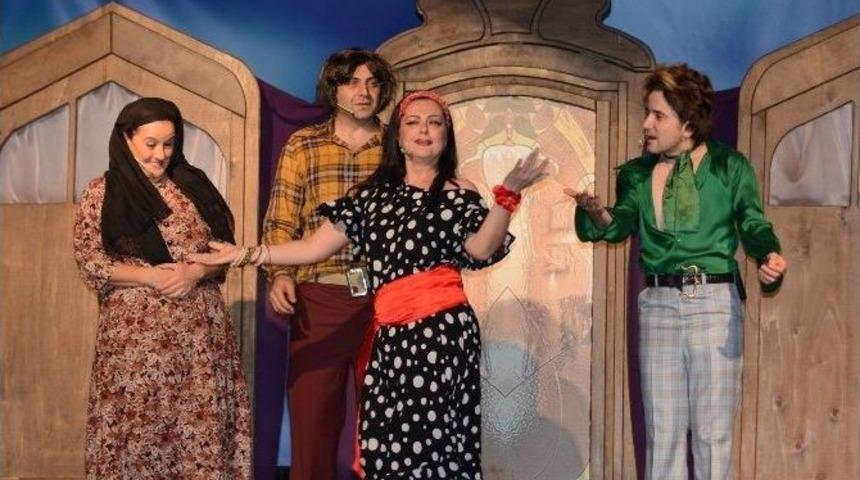 Bursalılar Mart Ayında Tiyatroya Doyacak