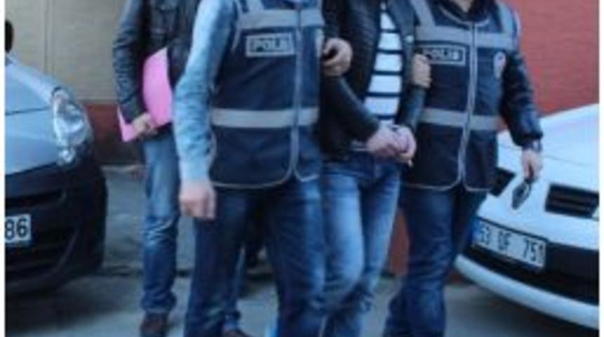 3 Yıldır Aranan H&uuml;k&uuml;ml&uuml; Şafak Baskını İle Ele Ge&ccedil;irildi