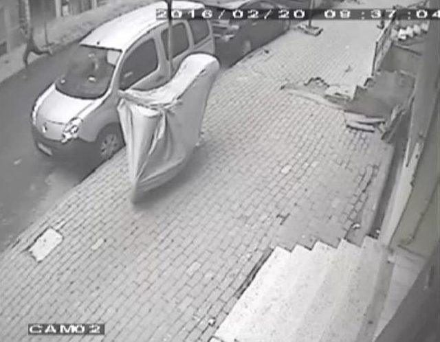 Eniştesini, Sevgilisine &Ouml;ld&uuml;rtt&uuml; 1