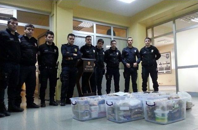 Polis Eşleri Şırnak’taki Polislere Yemek Gönderdi