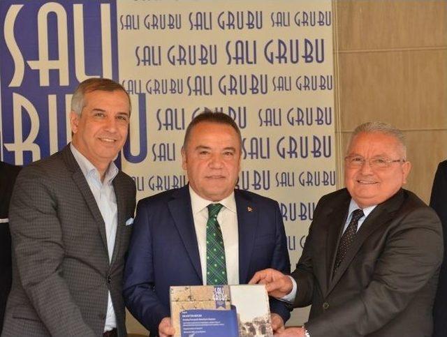 Başkan B&ouml;cek: &ldquo;ayakları Yere Basan Proje &Uuml;retiyoruz&rdquo; 2