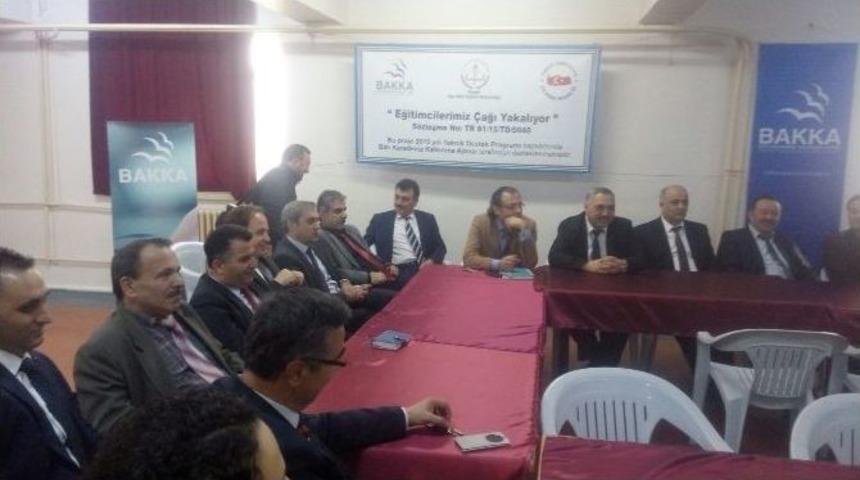 Okul M&uuml;d&uuml;rlerine Eğitim Semineri Devam Ediyor