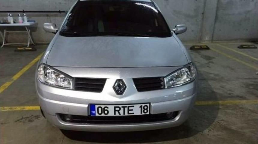 &rsquo;rte&rsquo; Plakalı Otomobili, 350 Bin Tl&rsquo;ye Satıyor