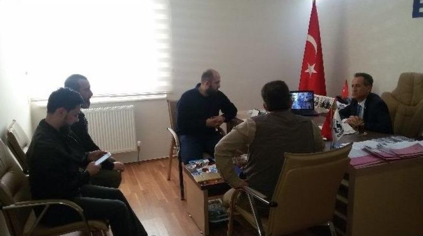 Bayır Bucak T&uuml;rkmen Dağı K&uuml;lt&uuml;r Ve Yardımlaşma Derneği&rsquo;nden Esder&rsquo;e Ziyaret