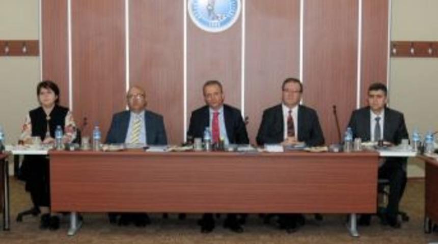 Afyonkarahisar K&uuml;lt&uuml;r Ve Turizm &Ccedil;alıştayı Değerlendirme Toplantısı Yapıldı