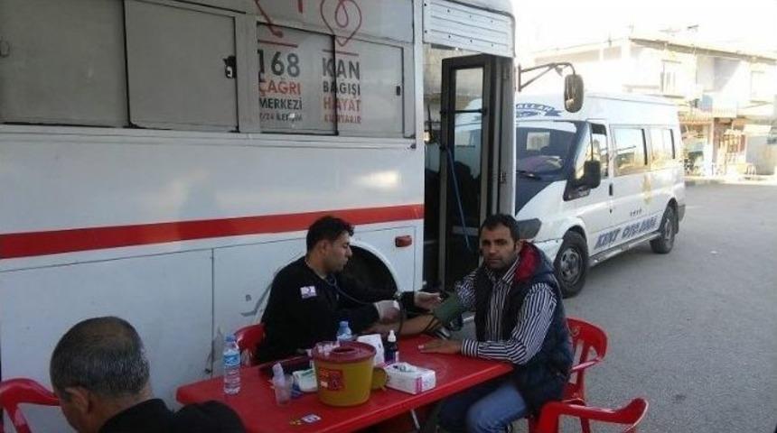 Yavuzeli&rsquo;nde Kan Bağışı Kampanyası D&uuml;zenlendi