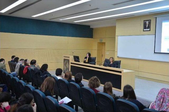 Sakarya &Uuml;niversitesi&rsquo;nde &ldquo;hemşirelikte Etik&rdquo; Paneli D&uuml;zenlendi 1