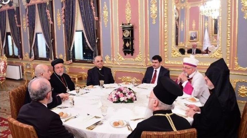 Vali Şahin &lsquo;dersaadet Buluşmaları&rsquo;nda Dini Liderler İle Bir Araya Geldi