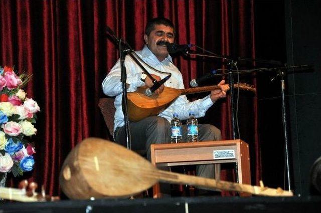 Ünlü Halk Ozanlarının Bağlamalarıyla "4 Saz, Bir Usta" Konseri 1