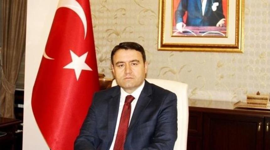 Ağrı Valisi Musa Işın&rsquo;dan, Demirtaş&rsquo;a G&ouml;nderme