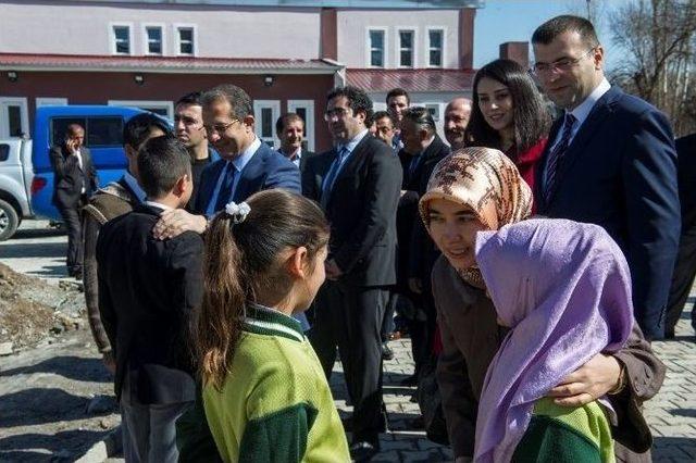 Vali Taşyapan’dan Gevaş’a Ziyaret