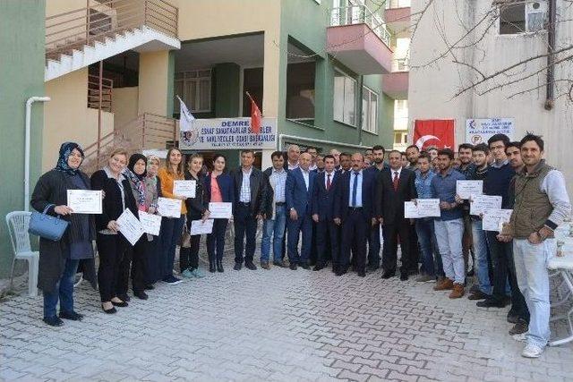 Demre’de Kosgeb Sertifikaları Verildi 1