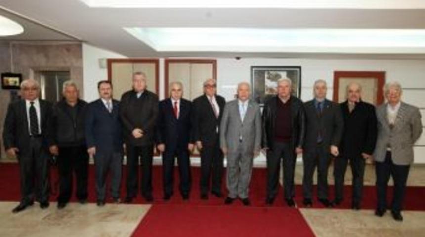 Yeni Federasyondan İlk Ziyaret Başkan Yaşar&rsquo;a