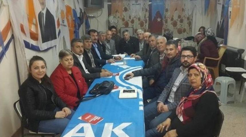 Ak Parti Seyitgazi İl&ccedil;e Danışma Toplantısı Yapıldı