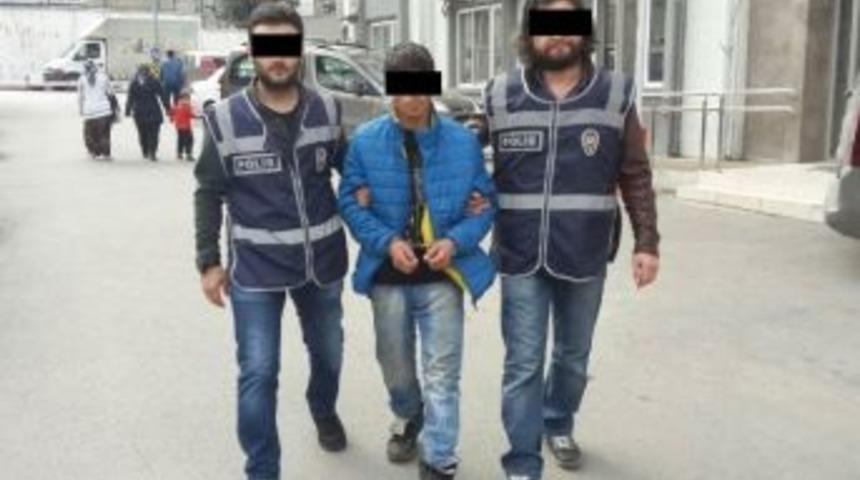 Cep Telefonunu Kapka&ccedil; Yapan Zanlı Yakalandı