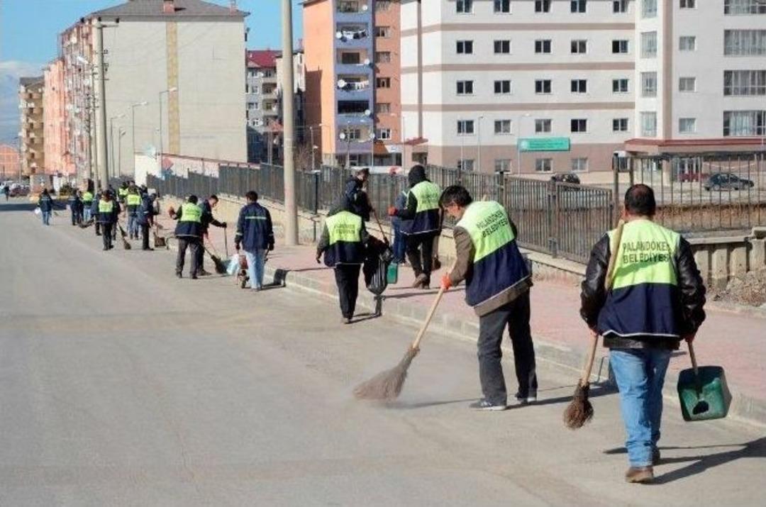 Paland&ouml;ken&rsquo;de Bahar Temizliği