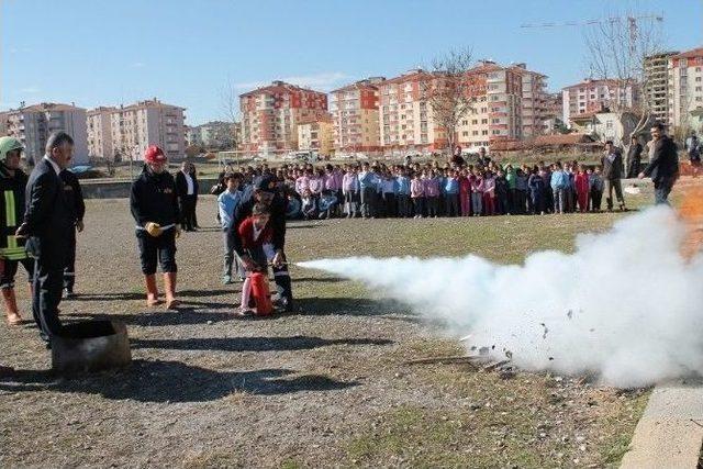 Sungurlu’da Gerçeğini Aratmayan Yangın Tatbikatı