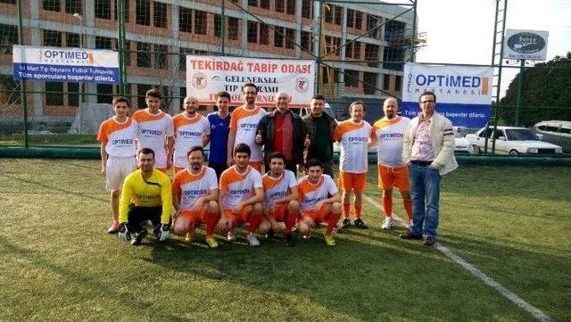 14 Mart Tıp Bayramı Futbol Turnuvası