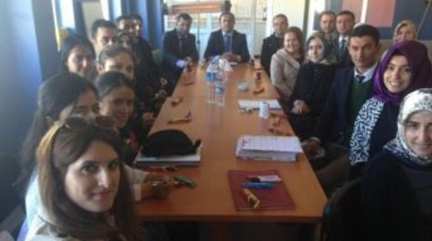 Kulp Milli Eğitim M&uuml;d&uuml;r&uuml; K&ouml;y Okullarını Denetledi