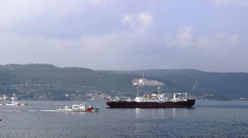 Rus Askeri Gemisi &Ccedil;anakkale Boğazı&rsquo;ndan Ge&ccedil;ti