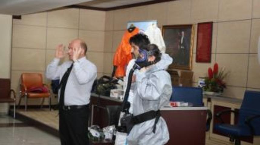 Sağlık &Ccedil;alışanlarına Kbrn Farkındalık Eğitimi Verildi