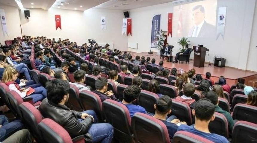 Başkan Fadıloğlu, Deneyimlerini Paylaştı