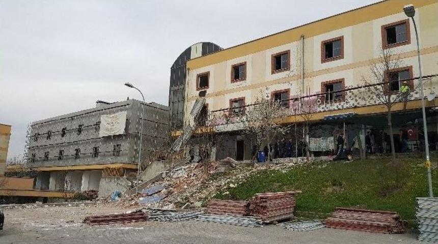 Vali Ali Fidan El Attı Kalıcı İşyerlerinde B&uuml;y&uuml;k D&ouml;n&uuml;ş&uuml;m Başladı