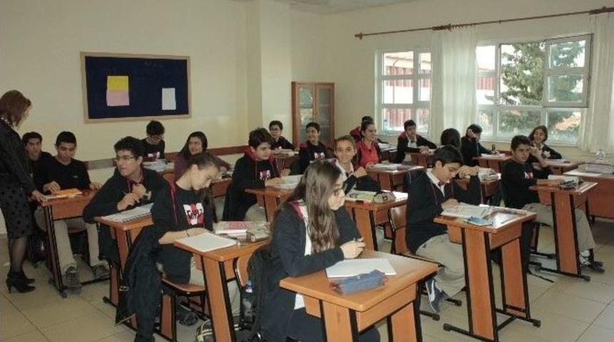 &Ouml;zdebir&rsquo;de Gkv&rsquo;li Eyl&uuml;l Kasapoğlu T&uuml;rkiye D&ouml;rd&uuml;nc&uuml;s&uuml;