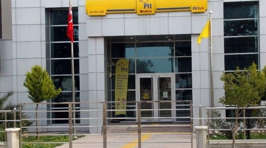 Didim&rsquo;de Ptt Girişine Bırakılan Ş&uuml;pheli Paket Korkuttu