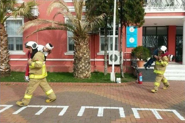 Bahçeşehir’de Yangın Tatbikatı Gerçeğini Aratmadı